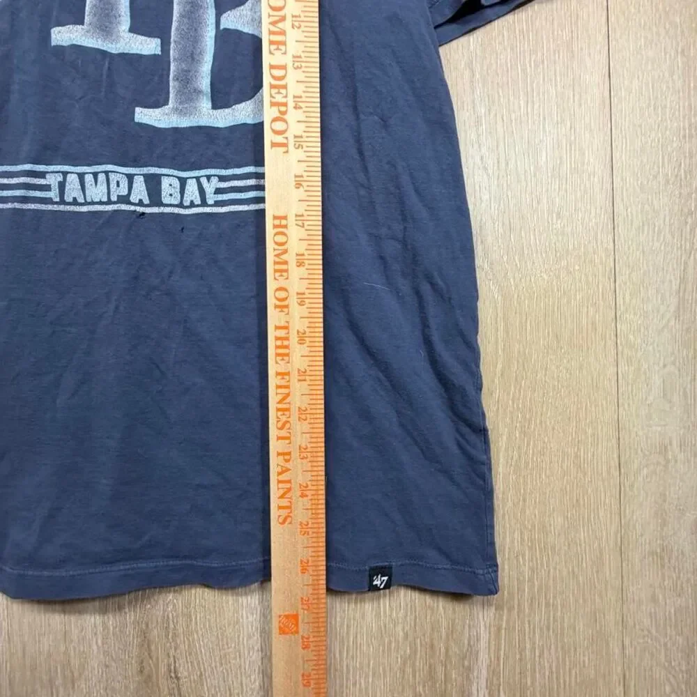 Mlb Men's Navy and Blue T-shirt